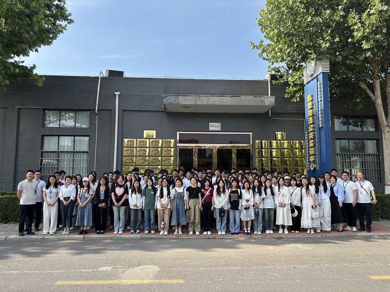 郑州航空物流公共实训中心圆满完成郑州商学院115名师生认知实训工作