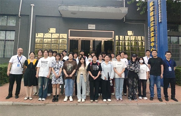 郑州航空物流公共实训中心圆满完成河南工业贸易职业学院77名师生认知实训工作
